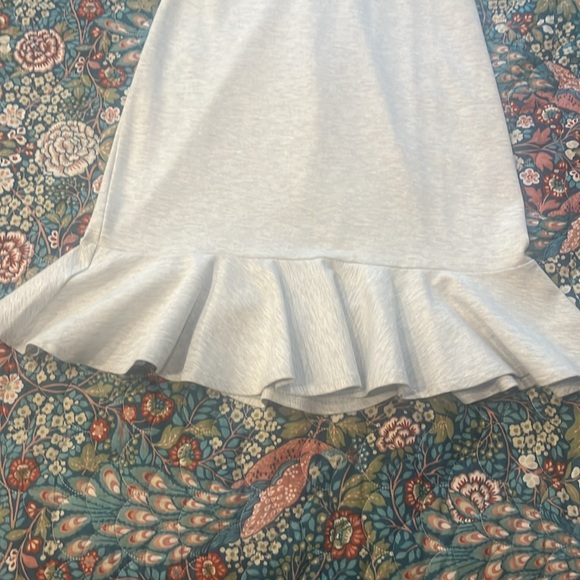 Banana Republic Scuba midi dress in light gray - Picture 5 of 11